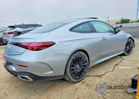 2024 Mercedes-Benz Cle 300 4Matic z USA, uszkodzony, nr VIN W1KMJ4HB6RF035931